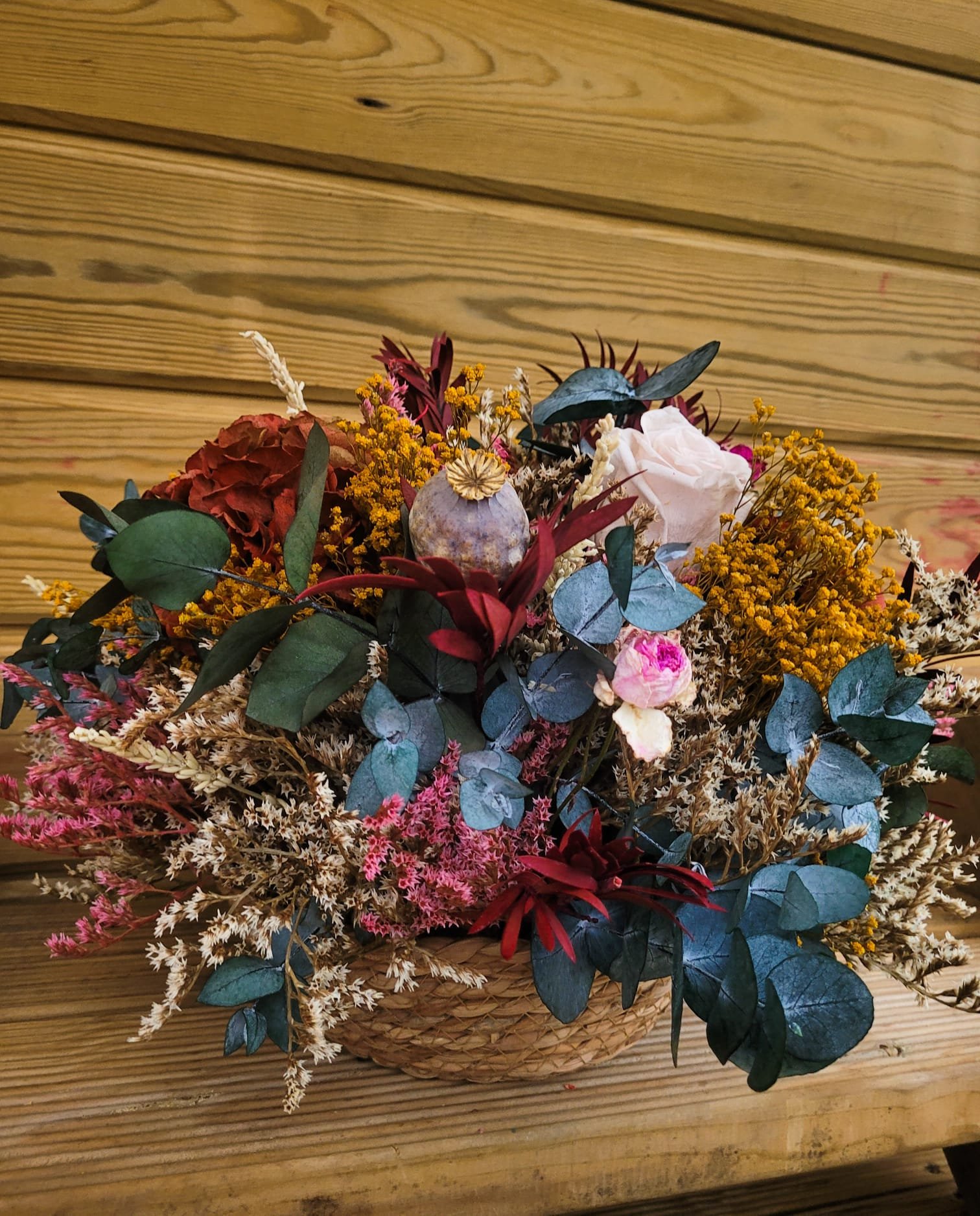 Centro de mesa Paz - Hortensias de Galicia, image size:1512x1876