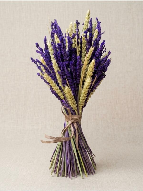 Ramo de lavanda preservada y trigo